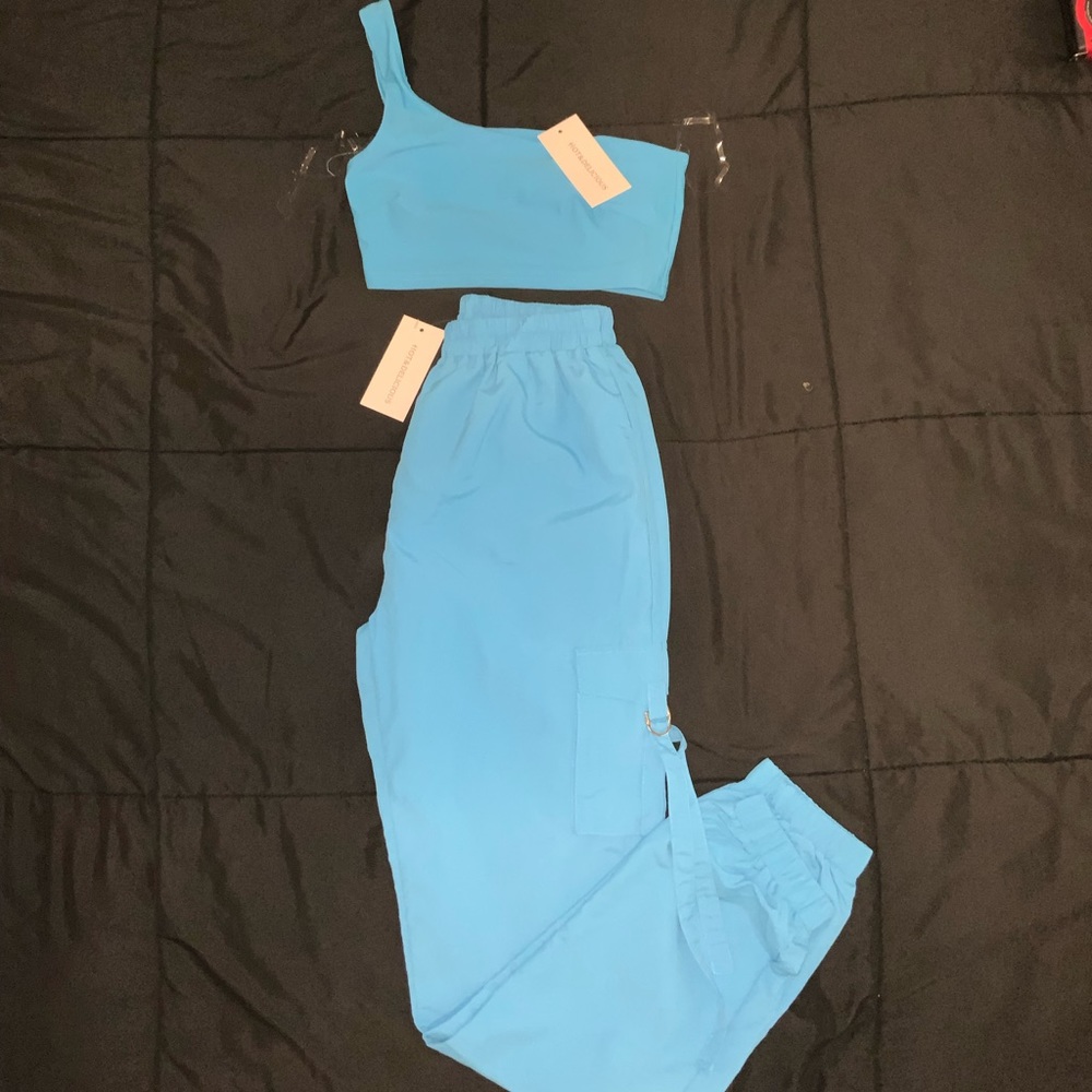 Two Piece Set Teal One Shoulder Crop w/ Joggers